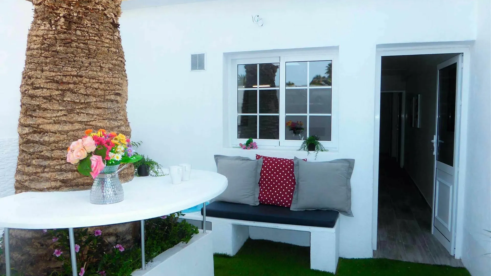 Villa Estudios Corralejo Center