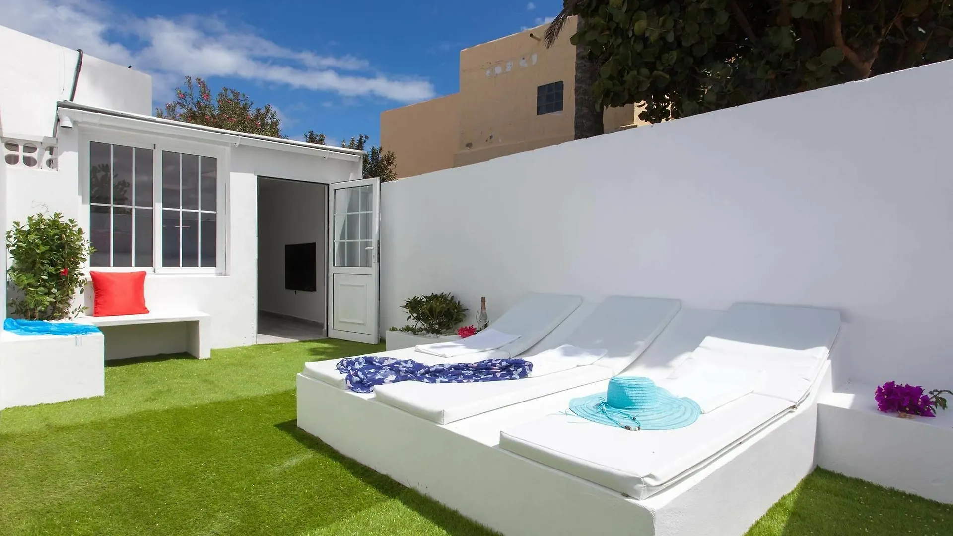 Estudios Corralejo Center Spain
