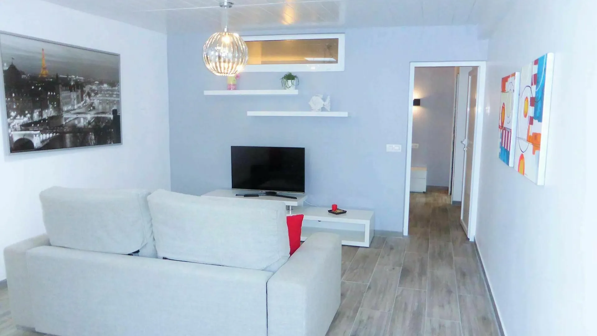 Estudios Corralejo Center 0*,  Spagna